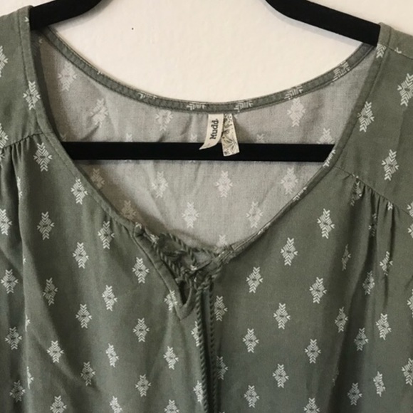 Mudd Bohemian Bell Sleeve Top Tie Front Size XXS - Picture 8 of 8